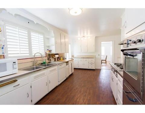 77 Welland Rd, Brookline, MA 02445 photo 6