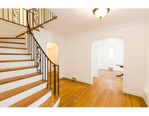 77 Welland Rd, Brookline, MA 02445 photo 1