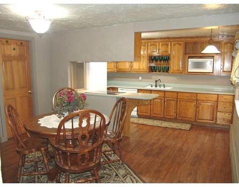10 2nd St, Sutton, MA 01590 photo 9