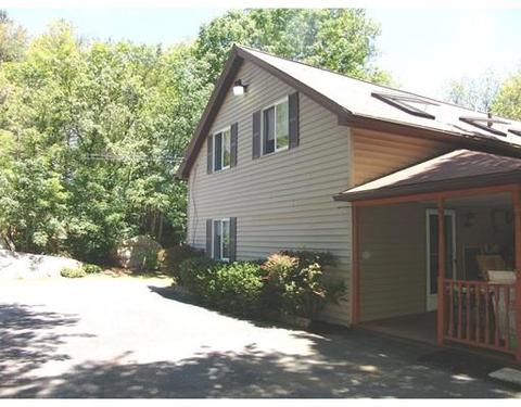 10 2nd St, Sutton, MA 01590 photo 2