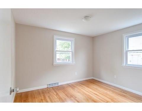 10 Howe St, Framingham, MA 01702 photo 13