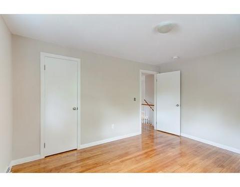 10 Howe St, Framingham, MA 01702 photo 15