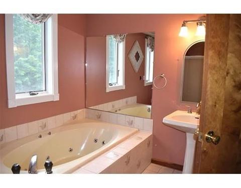 199 Wheel Wright Rd, Hampstead, NH 03841 photo 15