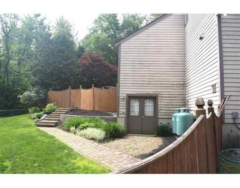 199 Wheel Wright Rd, Hampstead, NH 03841 photo 28