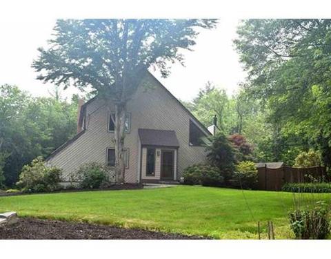 199 Wheel Wright Rd, Hampstead, NH 03841 photo 1