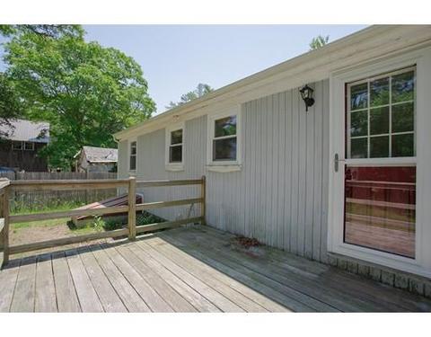 33 Algonquin St, Buzzards Bay, MA 02532 photo 13