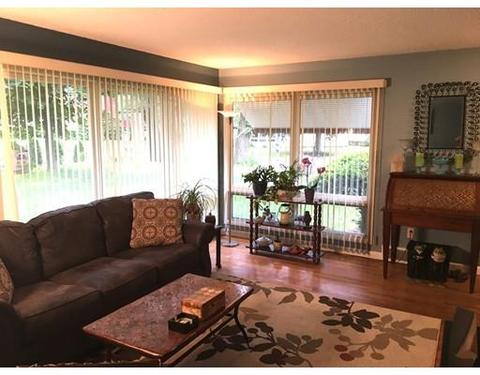 22 Lindsay Rd, Springfield, MA 01128 photo 8