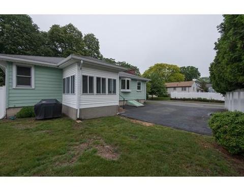 70 Forest St, Stoneham, MA 02180 photo 19