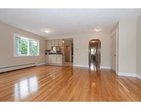 70 Forest St, Stoneham, MA 02180 photo 7