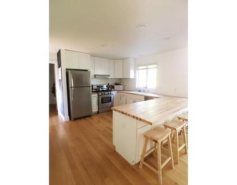 3 Phillips Pl, Hadley, MA 01035 photo 7