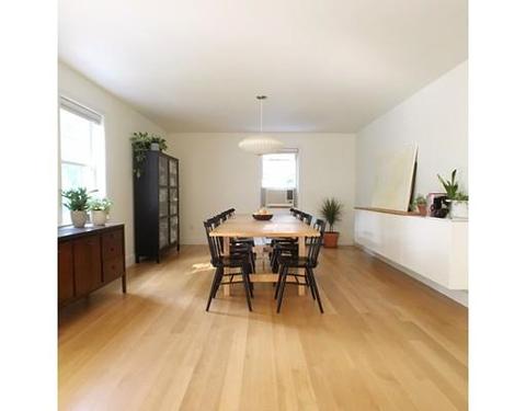 3 Phillips Pl, Hadley, MA 01035 photo 4