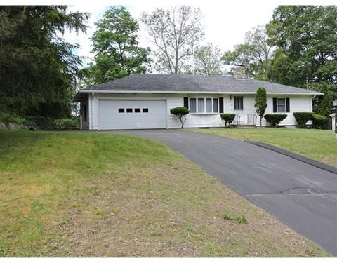 39 Cudworth Rd, Webster, MA 01570 photo 4