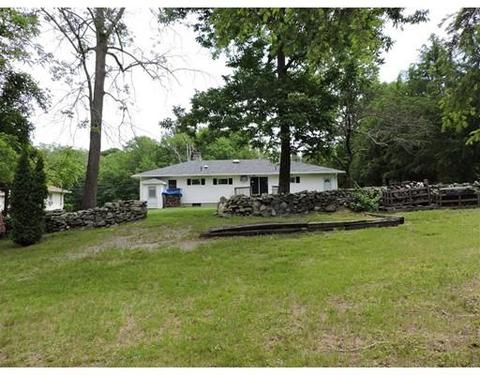 39 Cudworth Rd, Webster, MA 01570 photo 8