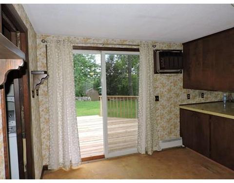 39 Cudworth Rd, Webster, MA 01570 photo 11