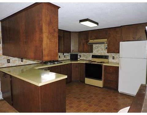 39 Cudworth Rd, Webster, MA 01570 photo 9