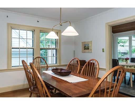 90 Risley Rd, Chestnut Hill, MA 02467 photo 4