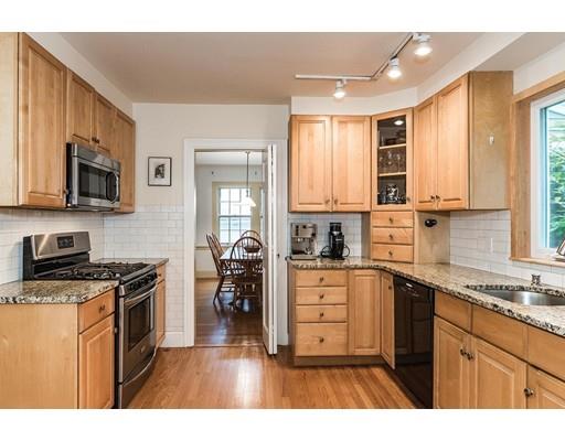 90 Risley Rd, Chestnut Hill, MA 02467 photo 5