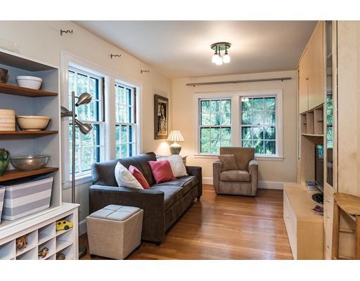 90 Risley Rd, Chestnut Hill, MA 02467 photo 7