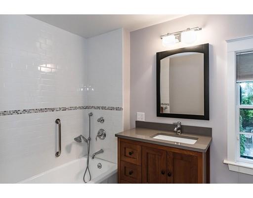 90 Risley Rd, Chestnut Hill, MA 02467 photo 11
