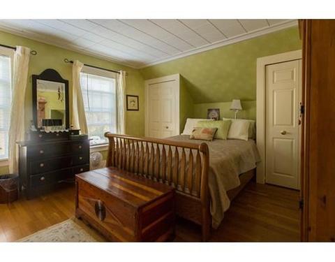 51 Chestnut St, Ware, MA 01082 photo 10