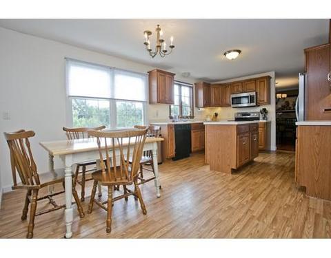 41 Gates Ave, Springfield, MA 01118 photo 12