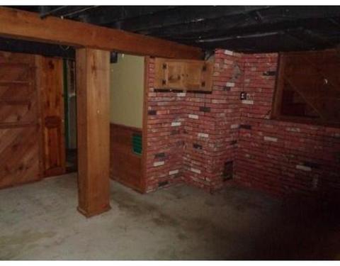 42 Lumae St, Springfield, MA 01119 photo 13