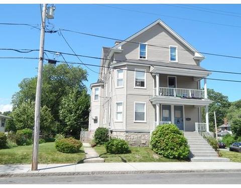 658 Hood St, Fall River, MA 02720 photo 3