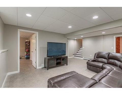 7 Thomas Dr, Reading, MA 01867 photo 11