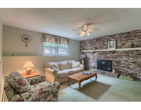 8 Fox Run Rd, Danvers, MA 01923 photo 17