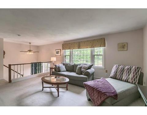 8 Fox Run Rd, Danvers, MA 01923 photo 6
