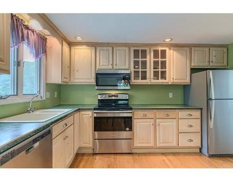 8 Fox Run Rd, Danvers, MA 01923 photo 8
