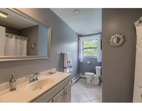 8 Fox Run Rd, Danvers, MA 01923 photo 12
