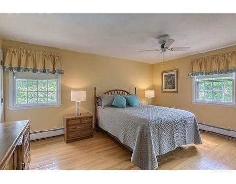 8 Fox Run Rd, Danvers, MA 01923 photo 13