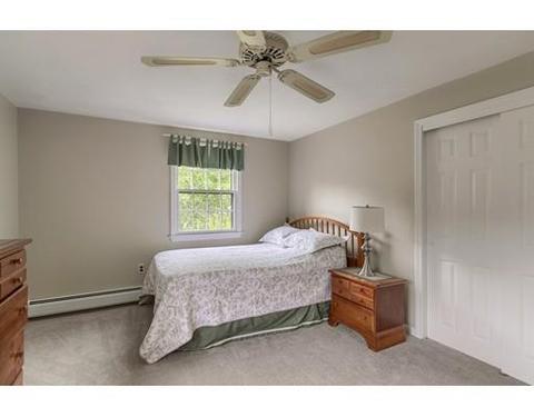 8 Fox Run Rd, Danvers, MA 01923 photo 15