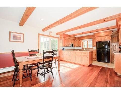 32 Lancaster Rd, Berlin, MA 01503 photo 3
