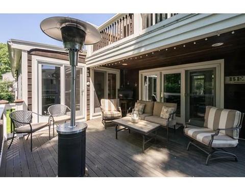 14 Oceanside Dr, Beverly, MA 01915 photo 17
