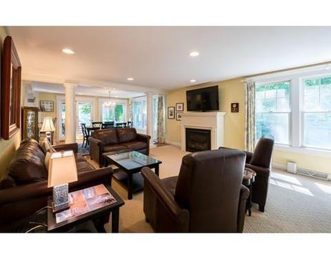 14 Oceanside Dr, Beverly, MA 01915 photo 6