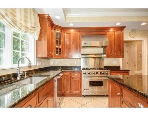29 Prospect St, Upton, MA 01568 photo 11