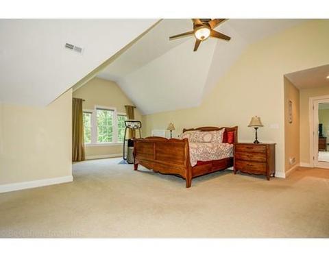 29 Prospect St, Upton, MA 01568 photo 21