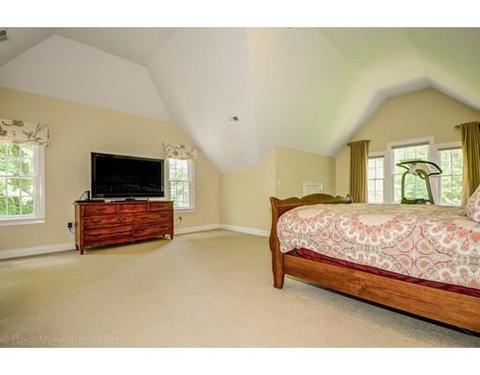 29 Prospect St, Upton, MA 01568 photo 22