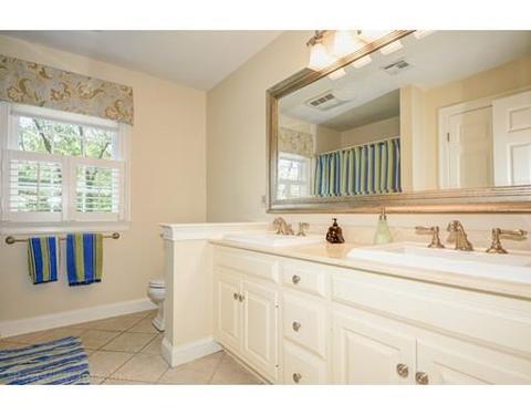 29 Prospect St, Upton, MA 01568 photo 23