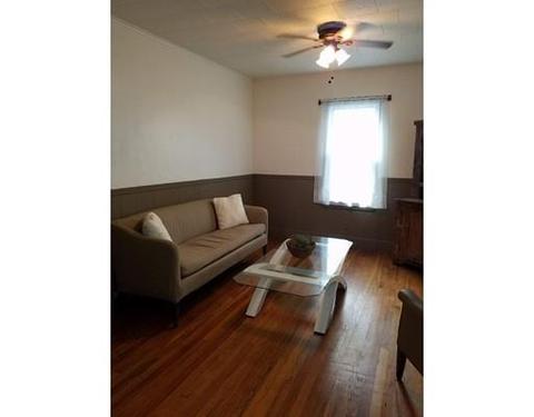 35 Middle St, Springfield, MA 01104 photo 10