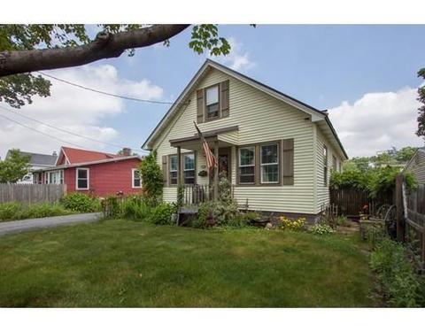 35 Middle St, Springfield, MA 01104 photo 2