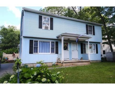 98 Carr St, Springfield, MA 01118 photo 2