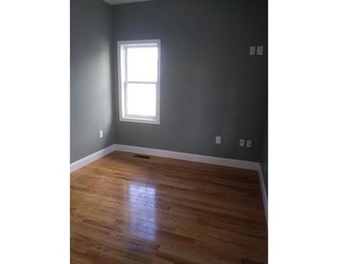 339 Draper St, Fall River, MA 02724 photo 9