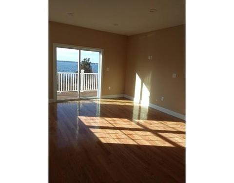 339 Draper St, Fall River, MA 02724 photo 4