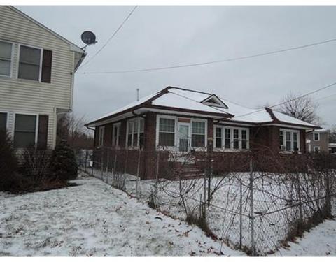 133 Parker St, Springfield, MA 01151 photo 2