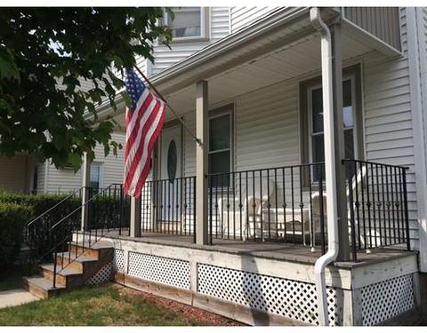14 Chestnut St, Everett, MA 02149 photo 2