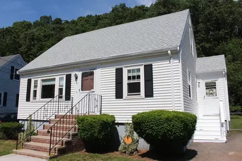 19 Windham Rd, Hyde Park, MA 02136 photo 1