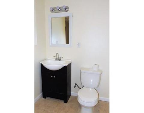 78 Healey St, Springfield, MA 01151 photo 14